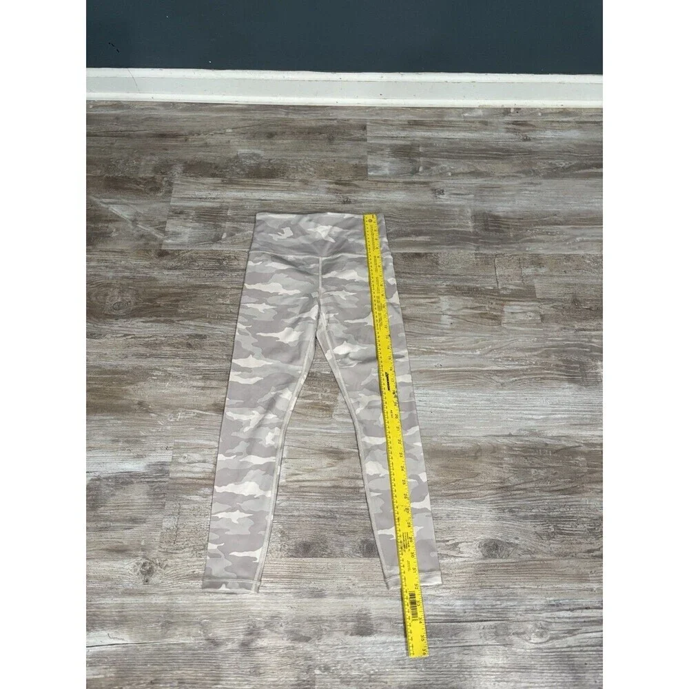 ATHLETA Elation Camo 7/8 High Waisted Compression Leggings Size XS NWOT - Picture 3 of 6